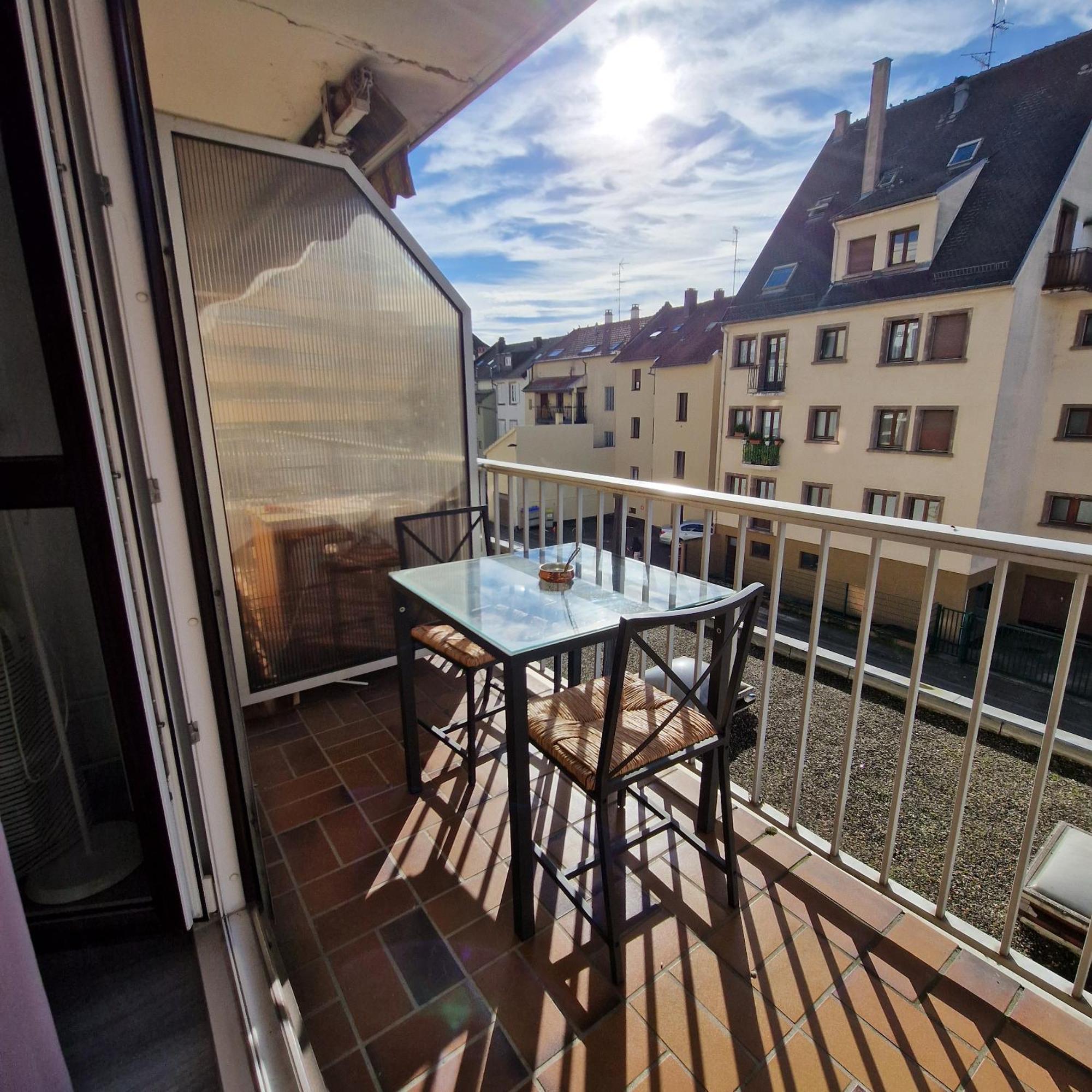 Joli Studio Dans L'Ancien Quartier De Cronenbourg Strasbourg Bagian luar foto